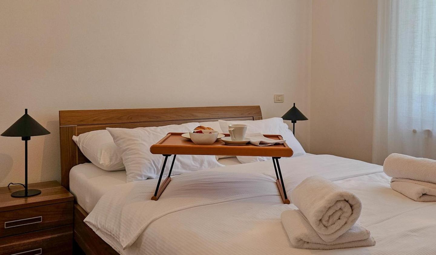 Casa Lutoma Villa Kmeti Екстериор снимка