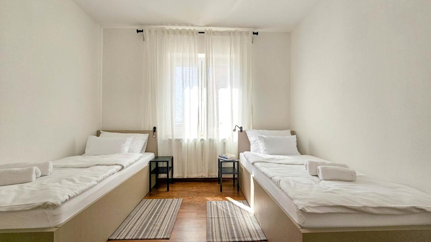 Casa Lutoma Villa Kmeti Екстериор снимка